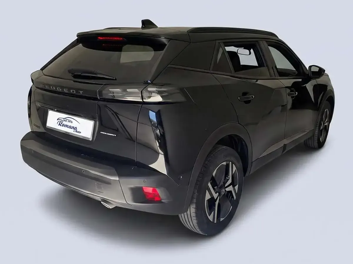 Usata Peugeot 2008 Allure 131 CV (96 kW) 2023 Nero SUV