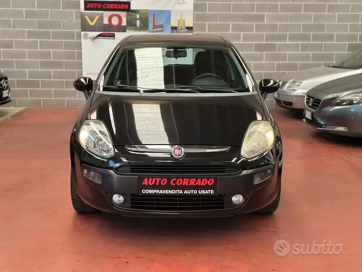 Usata Fiat Punto Evo Dynamic 77 CV (56 kW) 2010 Nero Utilitaria
