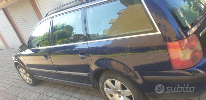 Usata 2002 VW Passat Station wagon | 800 € (Ottimo prezzo) - Immagine 1/4