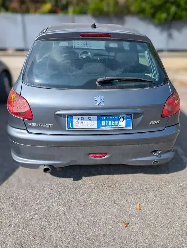 Usata Peugeot 206 75 CV (55 kW) 2008 Berlina