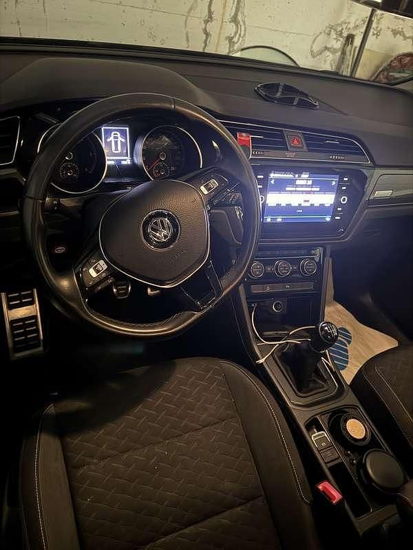 Usata VW Touran Highline 110 CV (80 kW) 2019 Monovolume