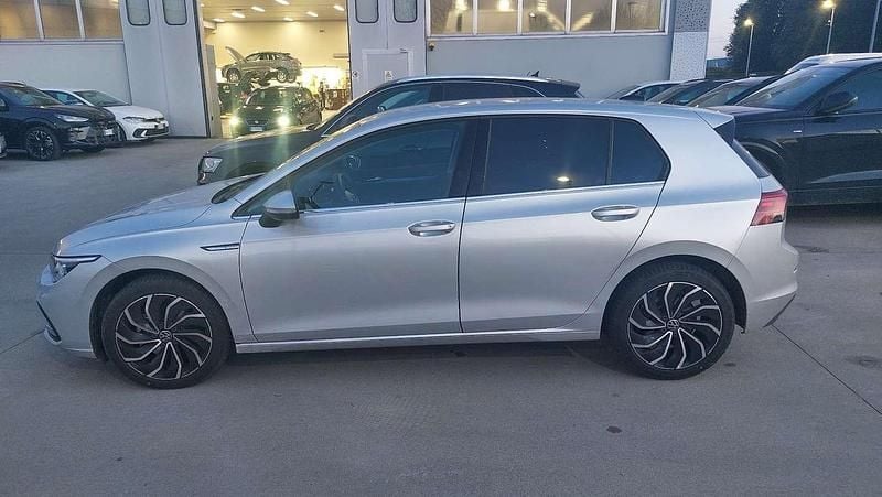 Usata VW Golf VIII Style 116 CV (85 kW) 2023 Berlina