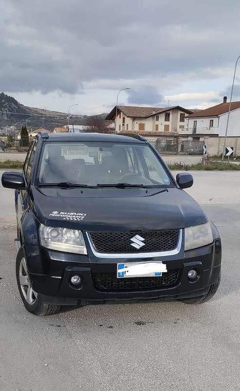 Usata Suzuki Grand Vitara 129 CV (94 kW) 2007 Nero SUV