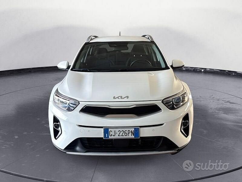 Usata Kia Stonic Style 100 CV (73 kW) 2022 Blu/azzurro SUV