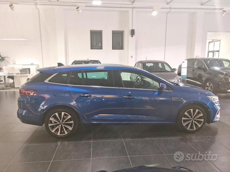 Usata Renault Mégane IV RS Line 160 CV (117 kW) 2021 Blu Station wagon