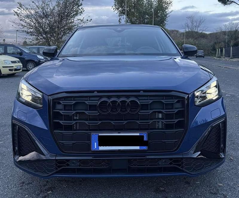 Usata Audi Q2 Ambiente 150 CV (110 kW) 2025 Blu SUV