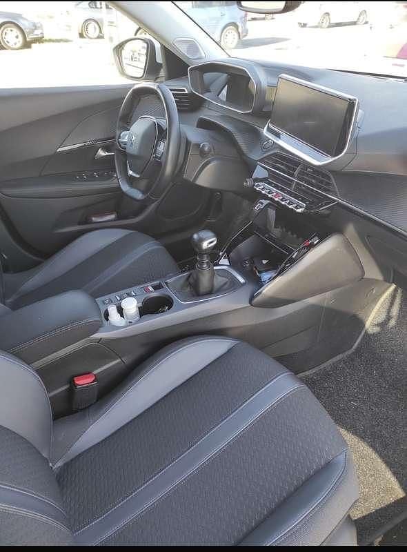 Usata Peugeot 2008 Allure 131 CV (96 kW) 2020 SUV