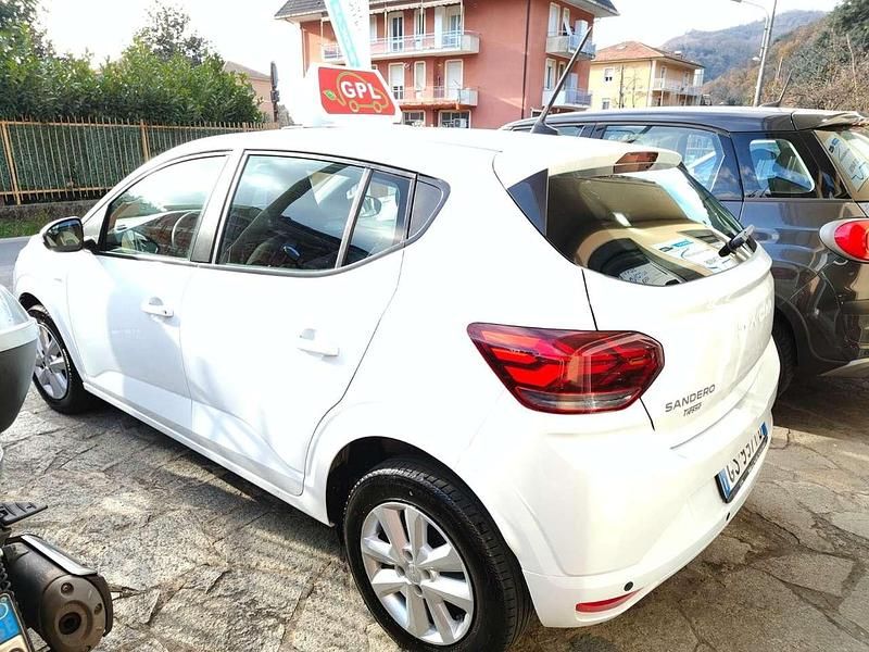 Usata Dacia Sandero Expression 101 CV (74 kW) 2024 Bianco Berlina
