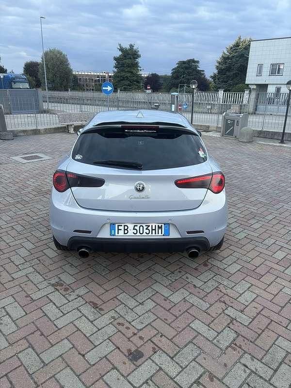 Usata Alfa Romeo Giulietta Sprint 120 CV (88 kW) 2015 Berlina