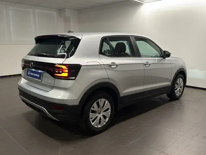 Usata VW T-Cross 95 CV (69 kW) 2022 Argento SUV