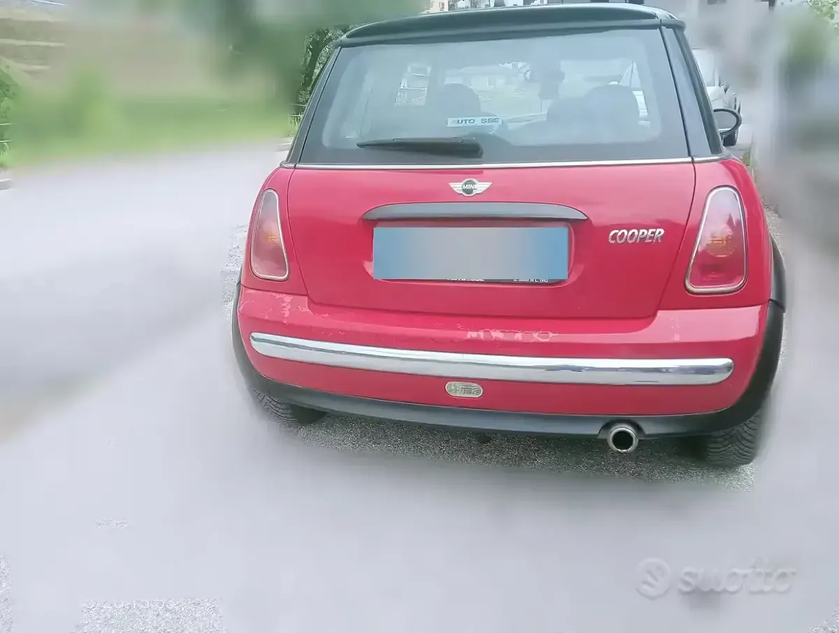 Usata Mini Cooper 116 CV (85 kW) 2002 Rosso Utilitaria