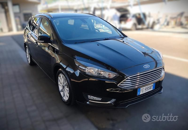 Usata Ford Focus Titanium 120 CV (88 kW) 2016 Nero Station wagon