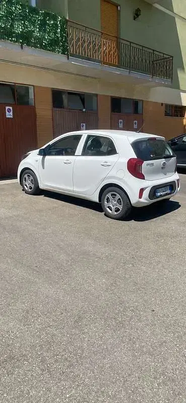 Usado Kia Picanto 63 CV (46 kW) 2017 Utilitario