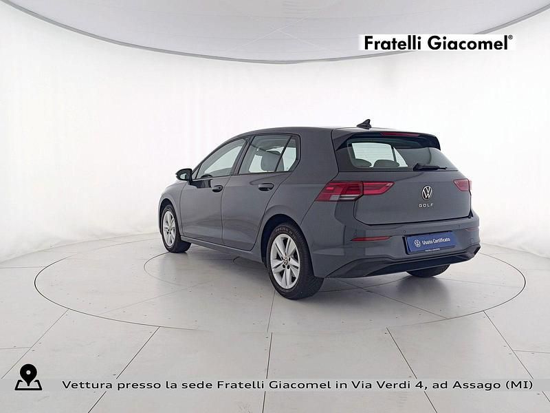 Usata VW Golf VII Life 130 CV (95 kW) 2020 Grigio Berlina