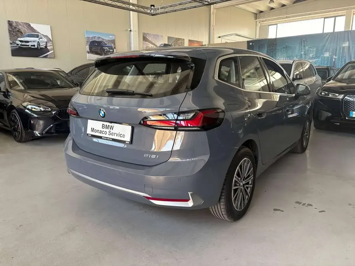 Usata BMW 218 Active Tourer Luxury Line 136 CV (100 kW) 2023 Sparkling copper grey metallic Monovolume