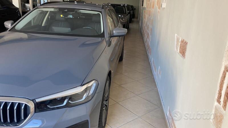 Usato 2021 BMW 520 2.0 Diesel 190 CV (41.500 €)