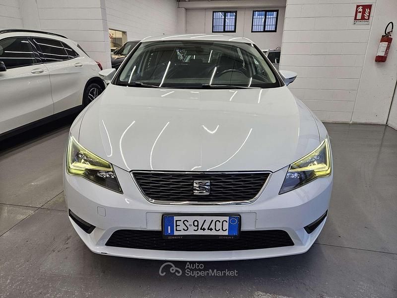 Usata Seat Leon Style 105 CV (77 kW) 2013 Bianco Berlina