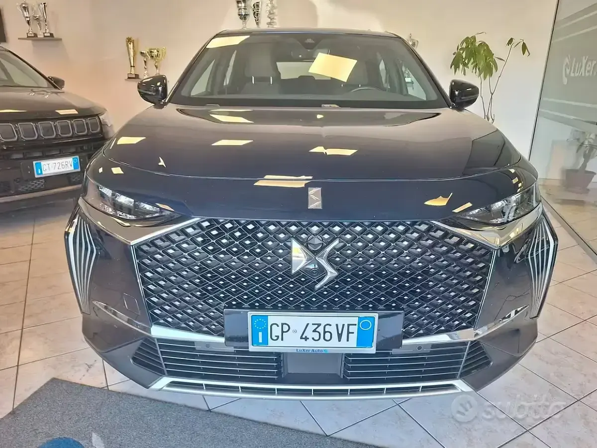 Usata DS Automobiles DS7 Crossback Business 131 CV (96 kW) 2023 Blu SUV