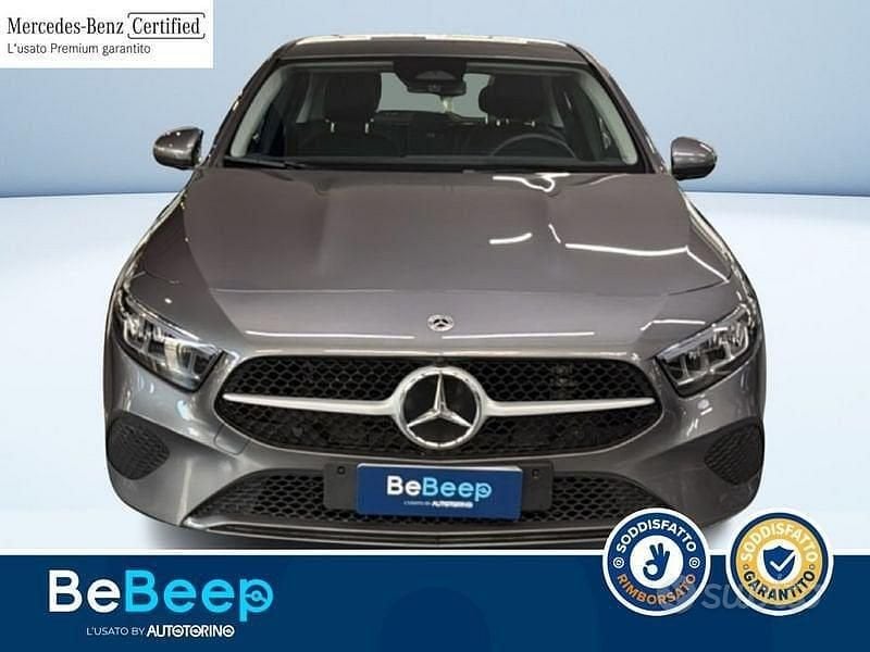 Usata Mercedes A180 Advanced 116 CV (85 kW) 2025 Grigio metallizzato Berlina