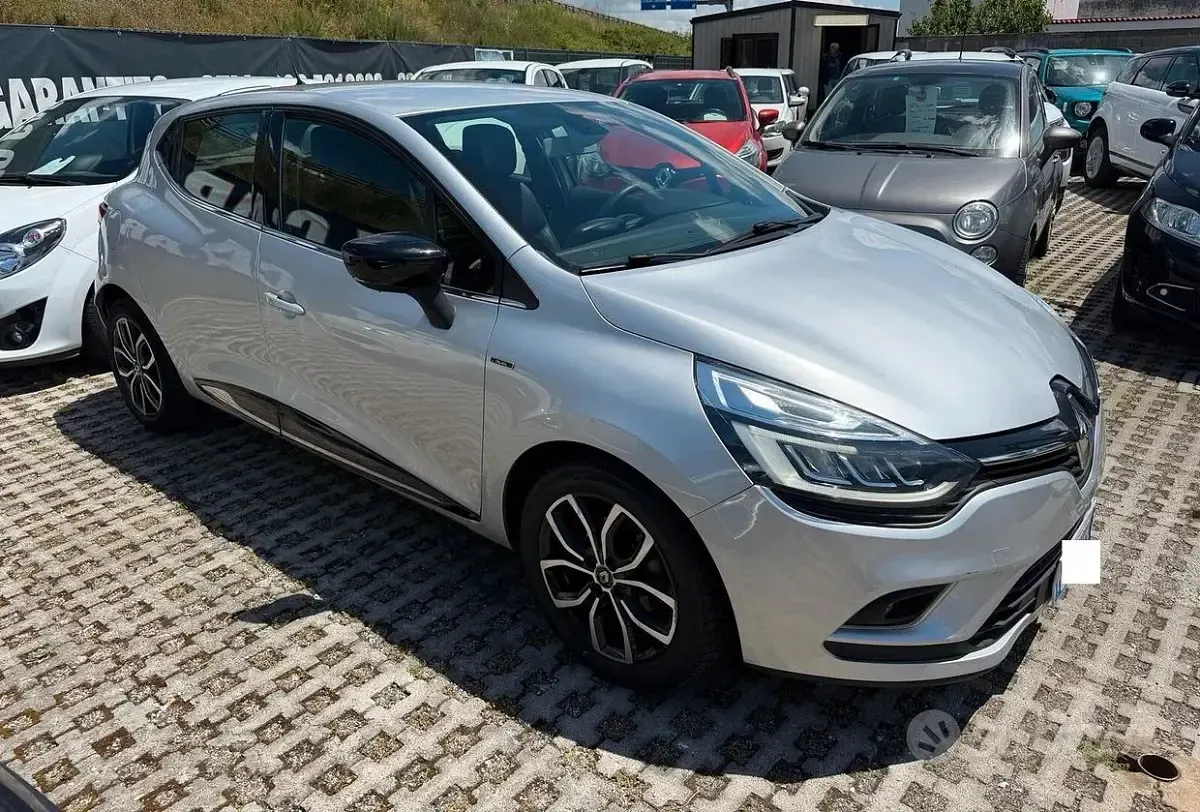 Usata Renault Clio IV 75 CV (55 kW) 2019 Grigio Berlina