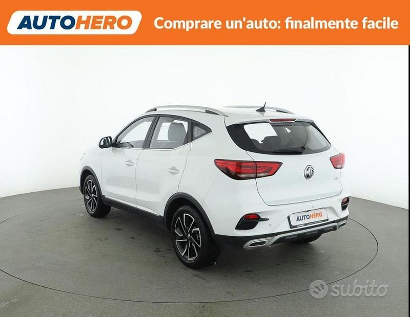 Usata MG ZS Luxury 111 CV (81 kW) 2023 Bianco SUV