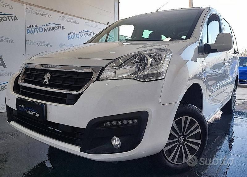 Usata Peugeot Partner Active 100 CV (73 kW) 2018 Bianco Monovolume