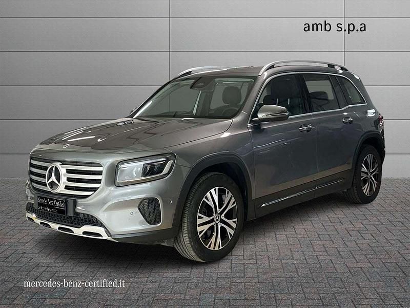Usata Mercedes GLB180 Advanced 116 CV (85 kW) 2025 Grigio SUV