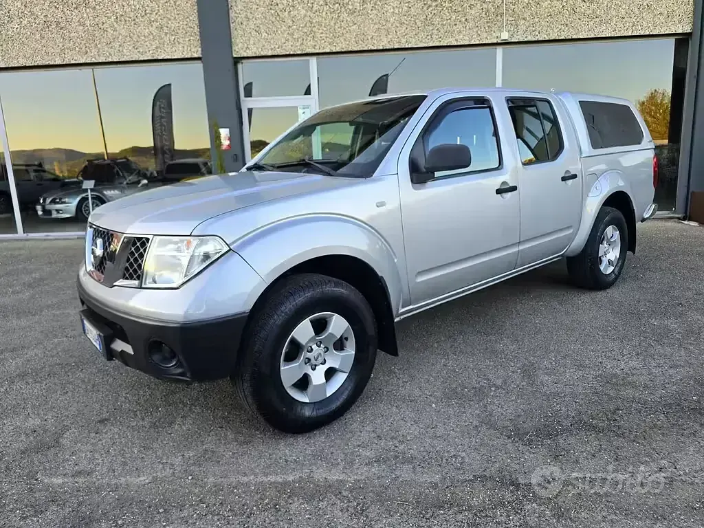 Brugt Nissan Navara SE 171 HK (125 kW) 2007 Grå Pickup / Ladvogn