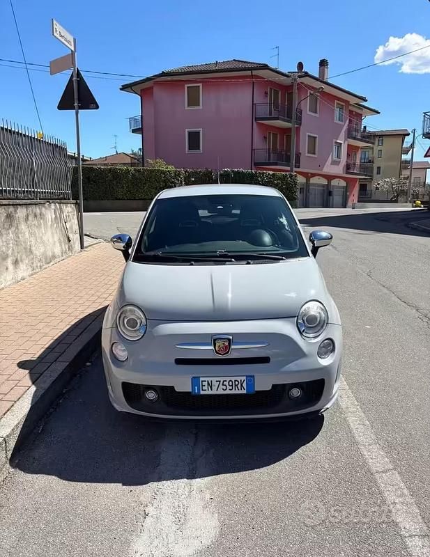 Usata Abarth 500 135 CV (99 kW) 2012 Grigio Utilitaria