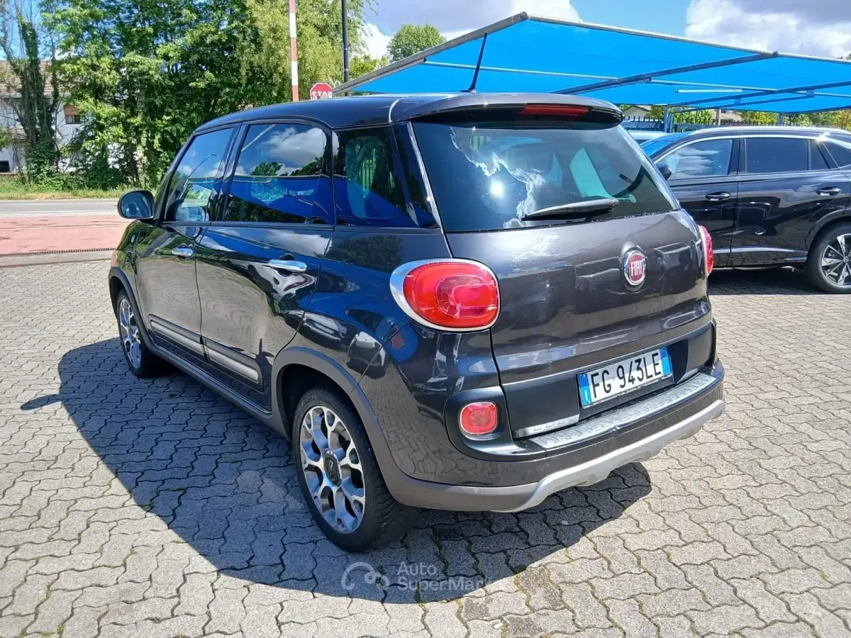 Usata Fiat 500L Trekking 95 CV (69 kW) 2016 Verde Monovolume