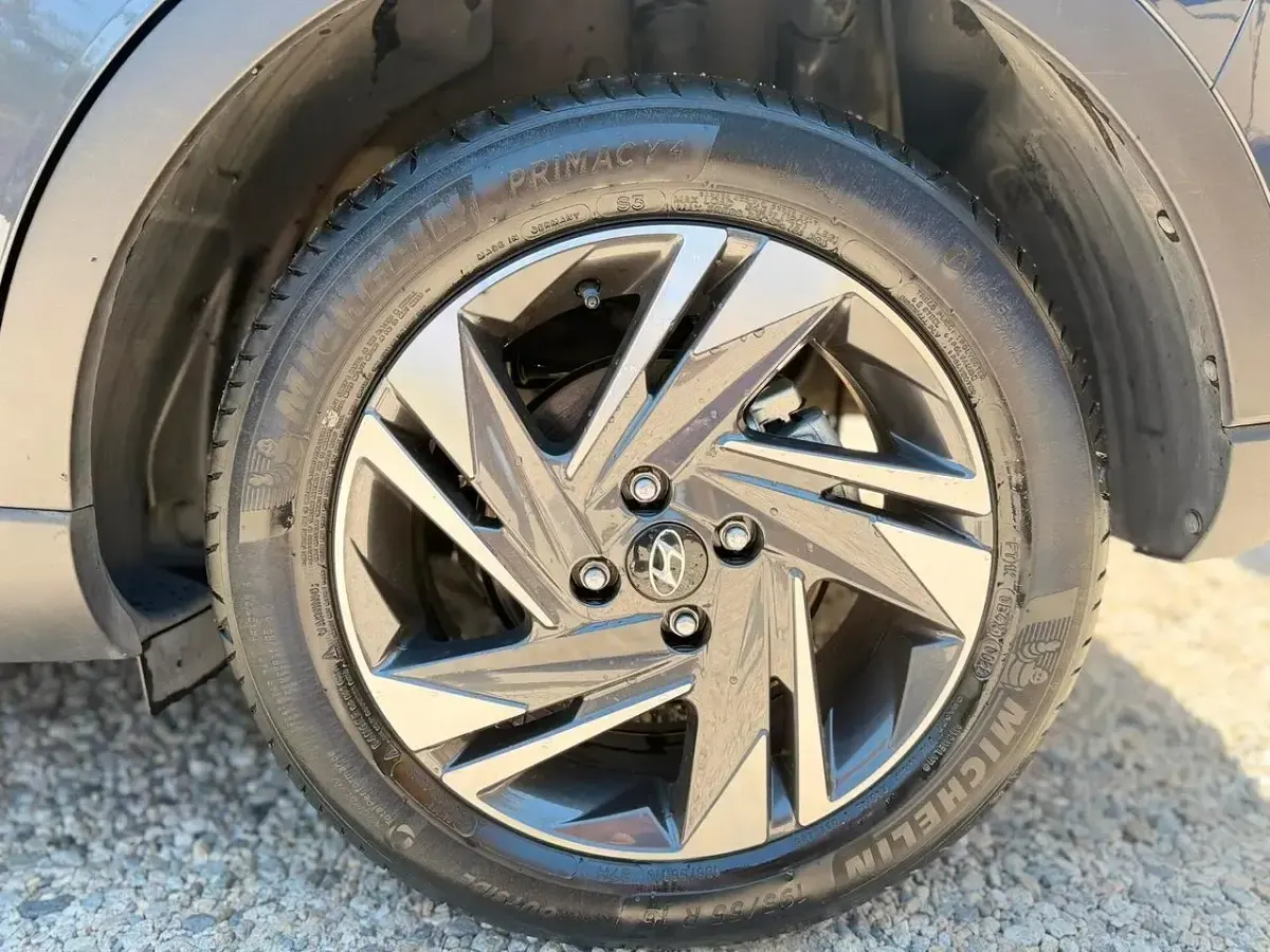 Usata Hyundai Bayon 100 CV (73 kW) 2022 Blu SUV