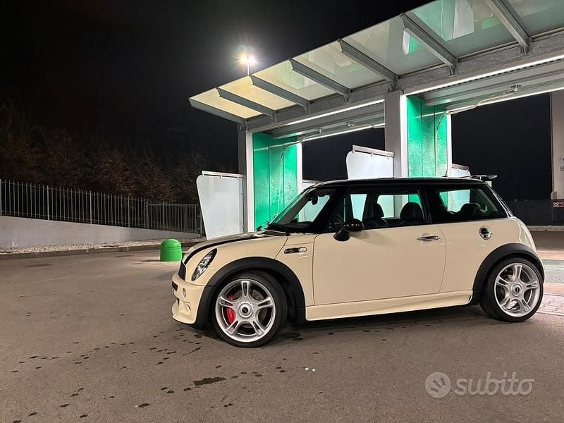 Usata Mini John Cooper Works 170 CV (125 kW) 2006 Utilitaria