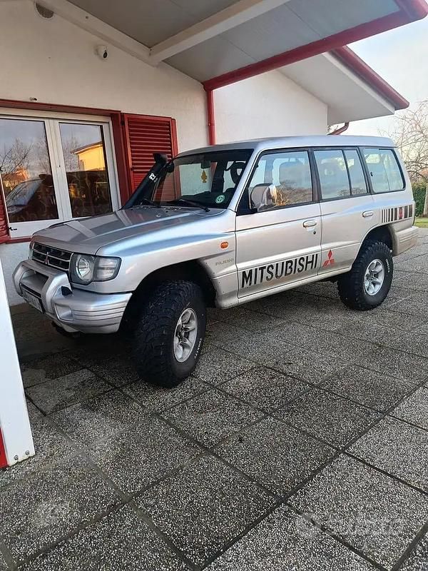 Usata Mitsubishi Pajero 1998 SUV