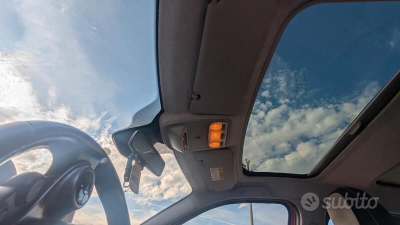 Usata Smart ForFour Passion 71 CV (52 kW) 2015 Rosso Utilitaria