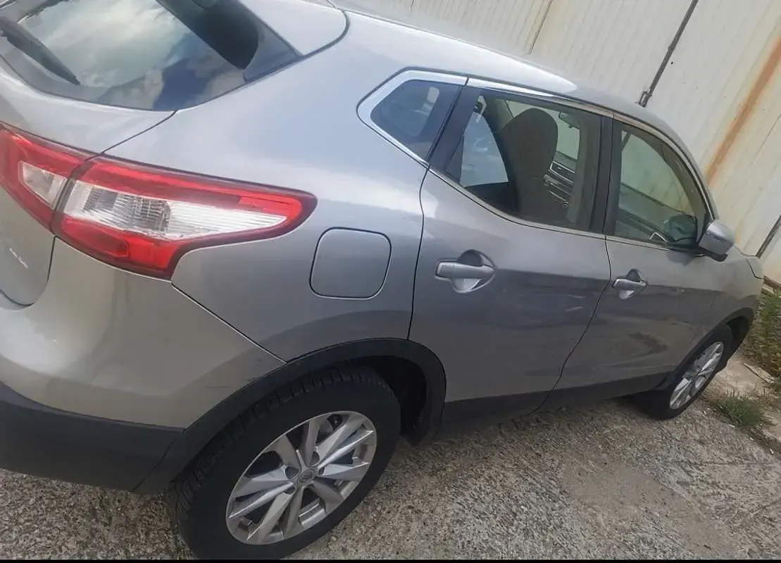 Usata Nissan Qashqai N-Vision 110 CV (80 kW) 2017 SUV