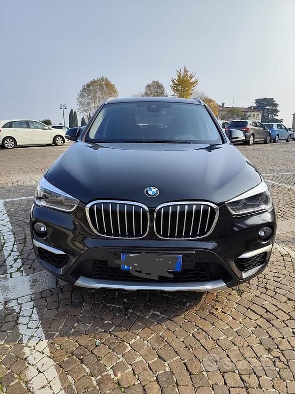 Begagnad BMW X1 xLine 150 HK (110 kW) 2018 Svart SUV