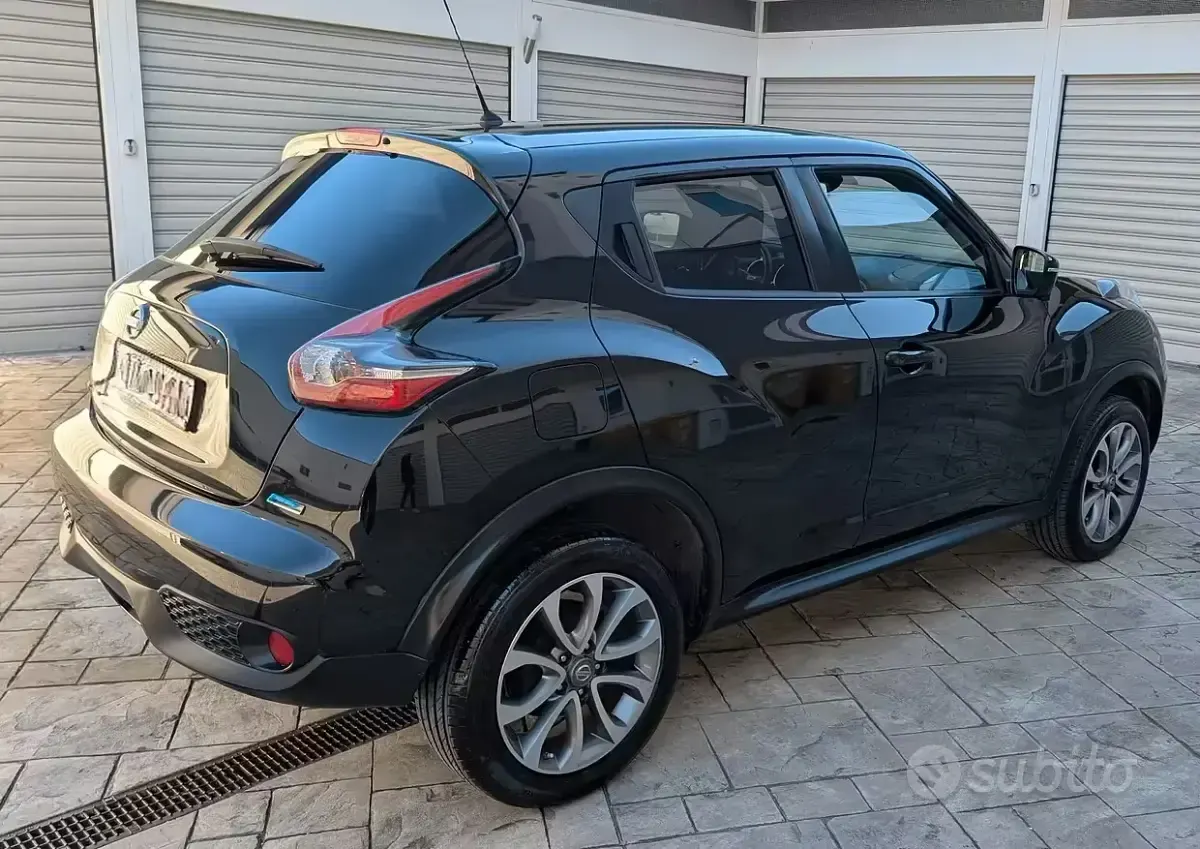 Usata Nissan Juke Tekna 110 CV (80 kW) 2016 Nero SUV