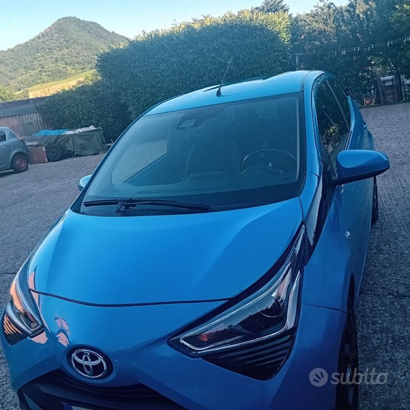 Usata 2020 Toyota Aygo Due volumi | 7200 € (Super prezzo) - Immagine 1/2