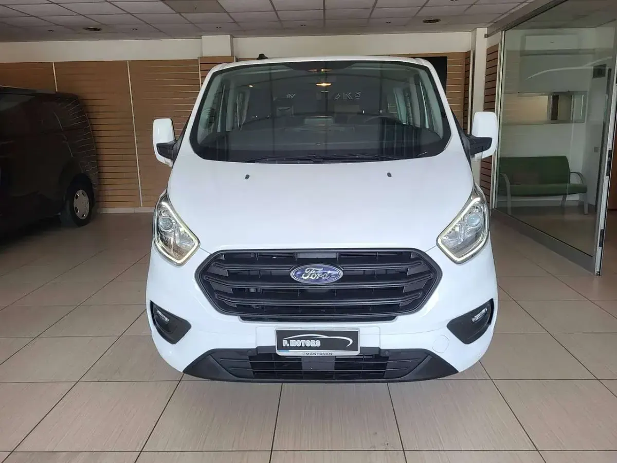 Usata Ford Transit Custom Trend 150 CV (110 kW) 2023 Bianco Furgone