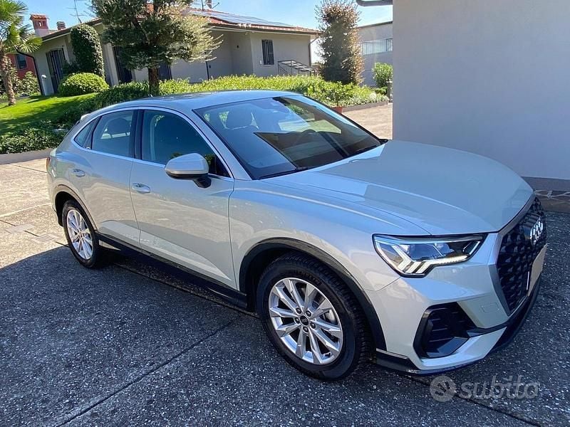 Usata Audi Q3 Business Plus 150 CV (110 kW) 2023 Grigio SUV