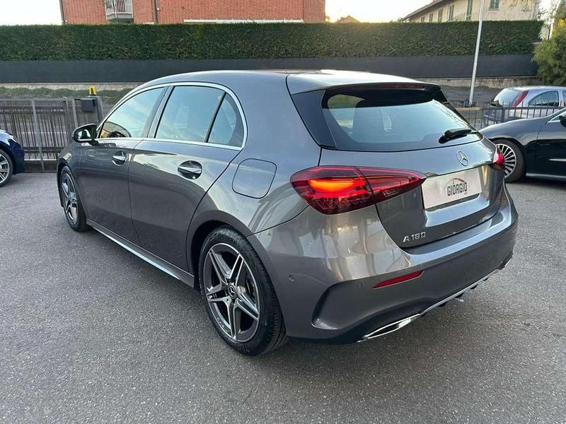 Usata Mercedes A180 AMG Line Premium 136 CV (100 kW) 2025 Grigio Berlina