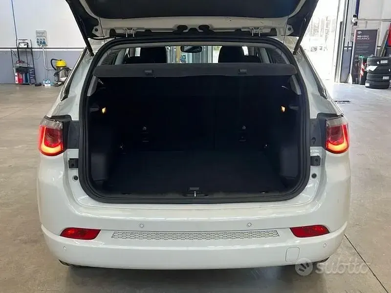 Usata Jeep Compass Longitude 150 CV (110 kW) 2020 Bianco SUV