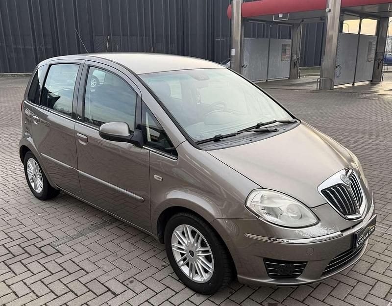 Usata Lancia Musa 95 CV (69 kW) 2010 Other Monovolume