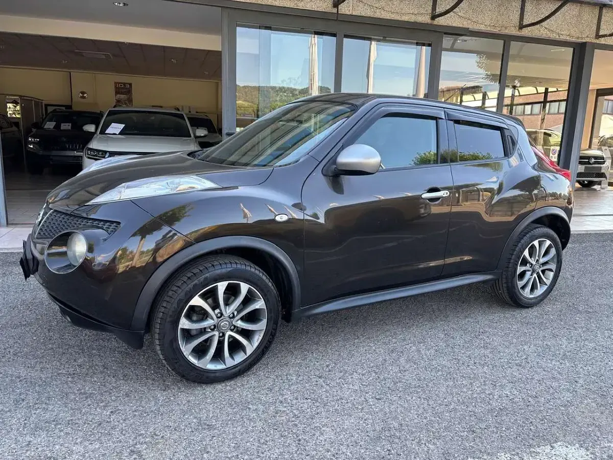 Usata Nissan Juke 110 CV (80 kW) 2012 Marrone metallizzato SUV