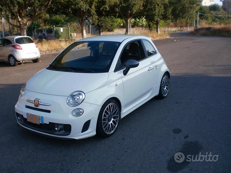 Usata Abarth 595 Turismo 160 CV (117 kW) 2015 Bianco Utilitaria
