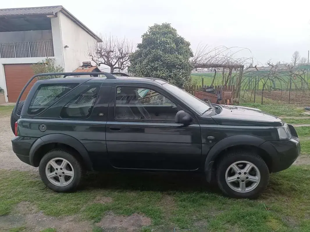 Usata Land Rover Freelander S 111 CV (81 kW) 2004 Verde SUV