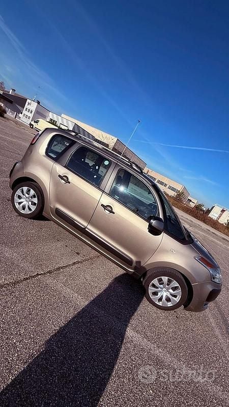 Usata Citroën C3 Picasso 92 CV (67 kW) 2012 Marrone Monovolume