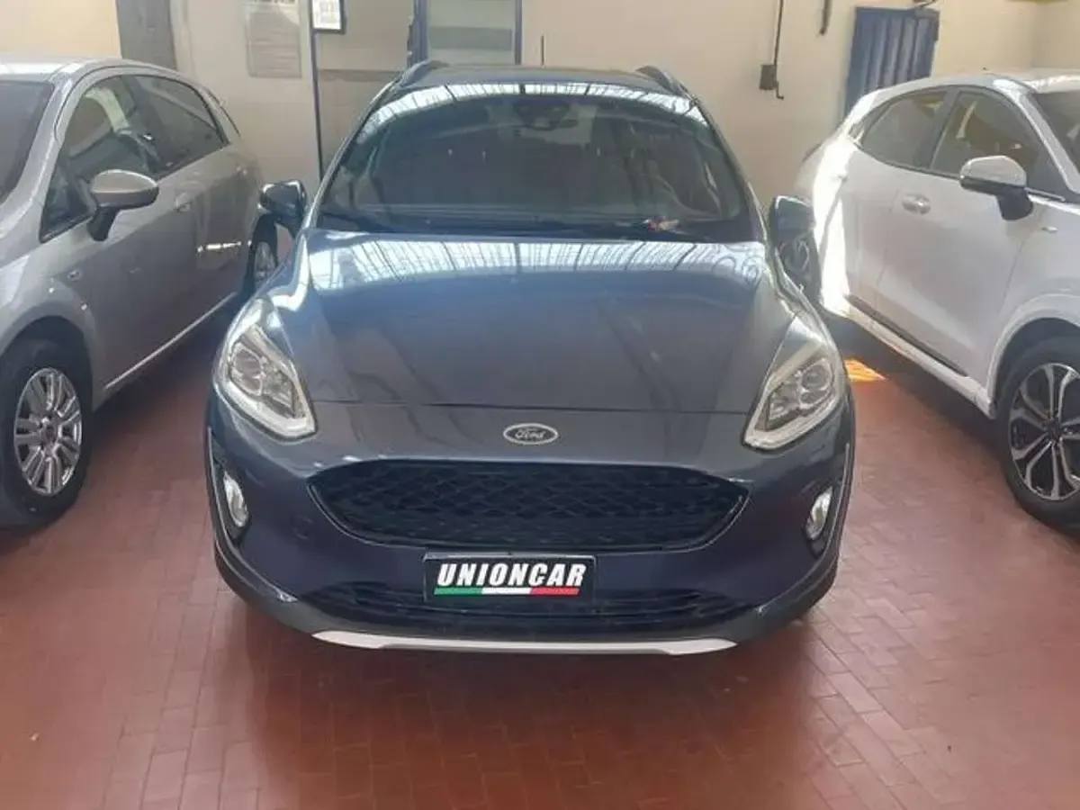 Usata Ford Fiesta Active 95 CV (69 kW) 2020 Blu/azzurro Utilitaria
