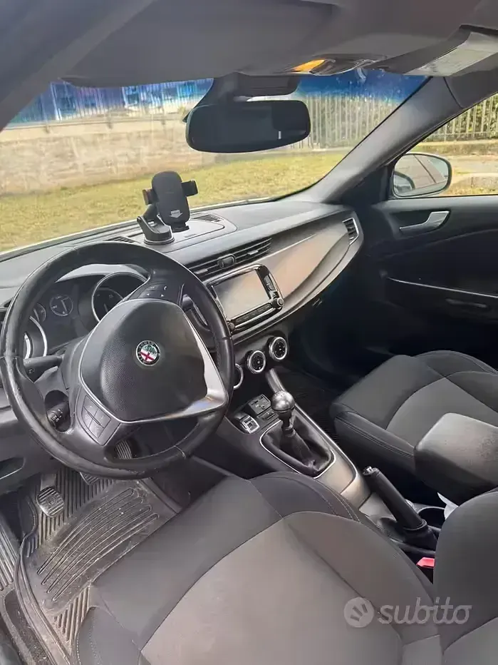 Usata Alfa Romeo Giulietta 120 CV (88 kW) 2015 Utilitaria