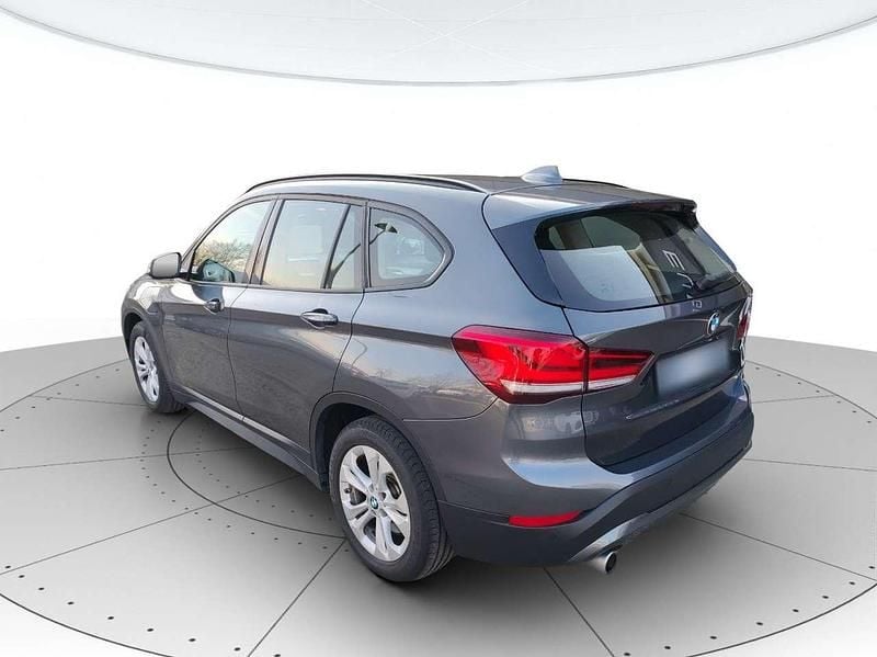 Usata BMW X1 Advantage 125 CV (91 kW) 2021 Mineralgrau SUV
